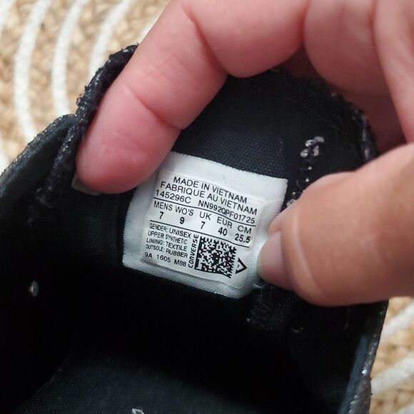 CONVERSE Chuck Taylor’s Black Glitter Unisex Lowtop Sneakers 9W/7M - Picture 7 of 10